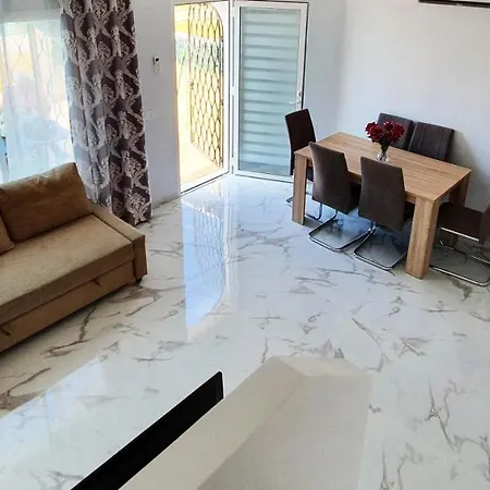 Alkabir Sea View Beach Bungalow